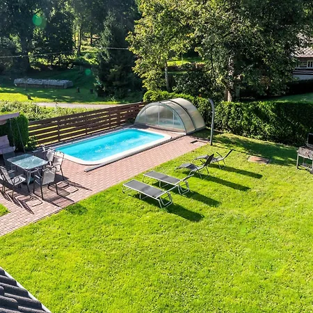 Lavish In With Private Hot Tub