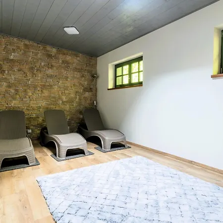 Villa Lavish In With Private Hot Tub *