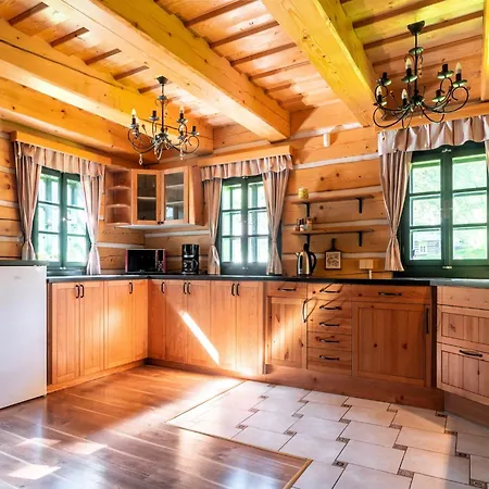 Lavish In With Private Hot Tub Villa